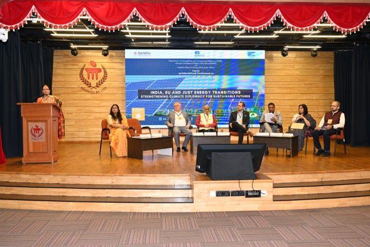 Image sustainable-future-03