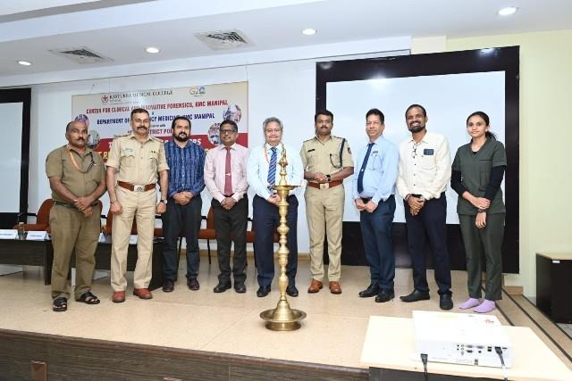 Image traffic-police-training-02